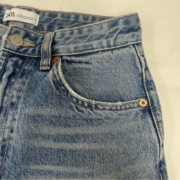 Zara Light Blue Women’s Straight Leg Jeans - Picture 7 of 15